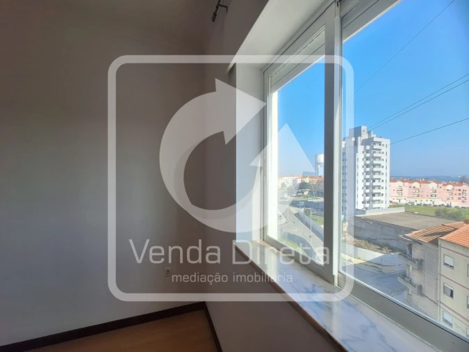 Apartamento T3 para Arrendamento em Barreiro e Lavradio Foto 28