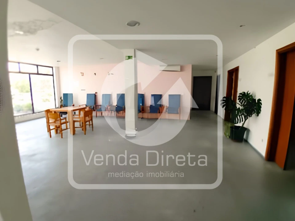 Prédio para Venda em Ereira e Lapa Foto 5