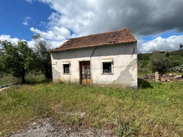Moradia T4 para Venda em Areias e Pias