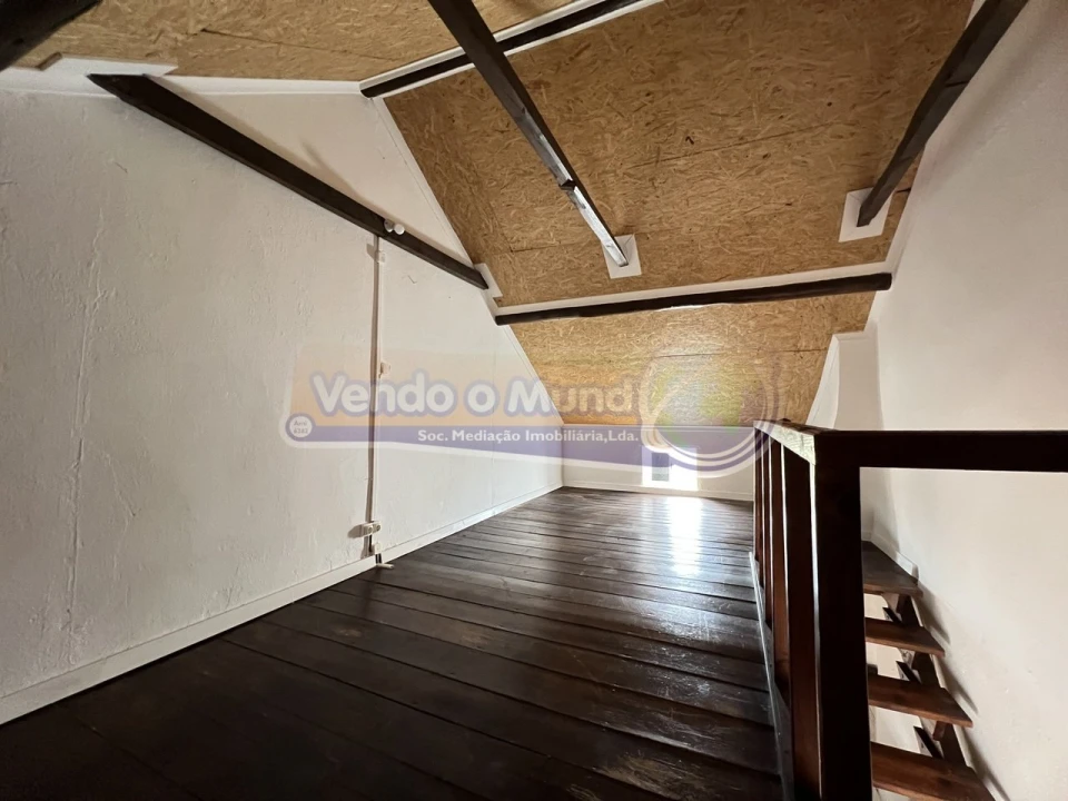Moradia T1 para Venda em Benavente Foto 8