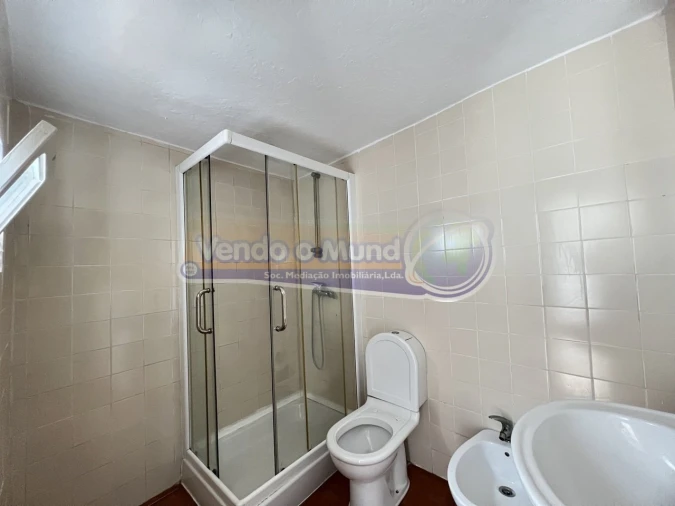 Moradia T1 para Venda em Benavente Foto 18