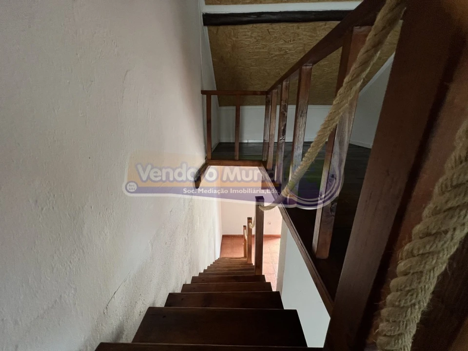 Moradia T1 para Venda em Benavente Foto 11