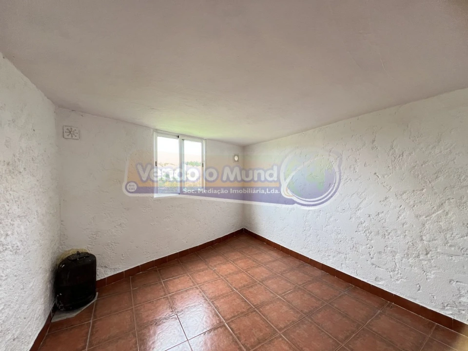 Moradia T1 para Venda em Benavente Foto 16