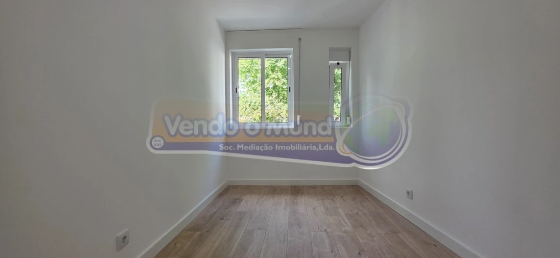 Apartamento T3 para Venda em Alverca do Ribatejo e Sobralinho Foto 16