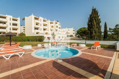 Apartamento T2 para Arrendamento férias em Albufeira e Olhos de Água