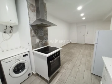 Apartamento T1 para Venda em Venteira