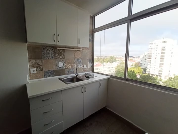 Apartamento T1 para Venda em Venteira