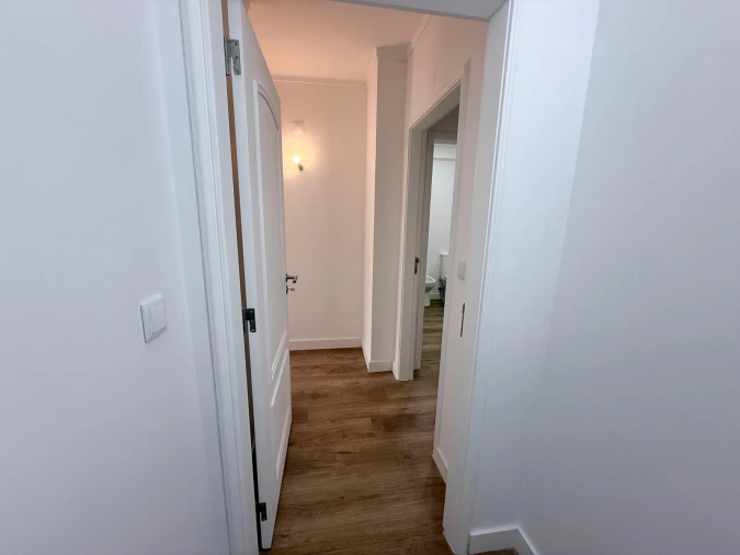 Apartamento T3 para Venda em Benfica Foto 7