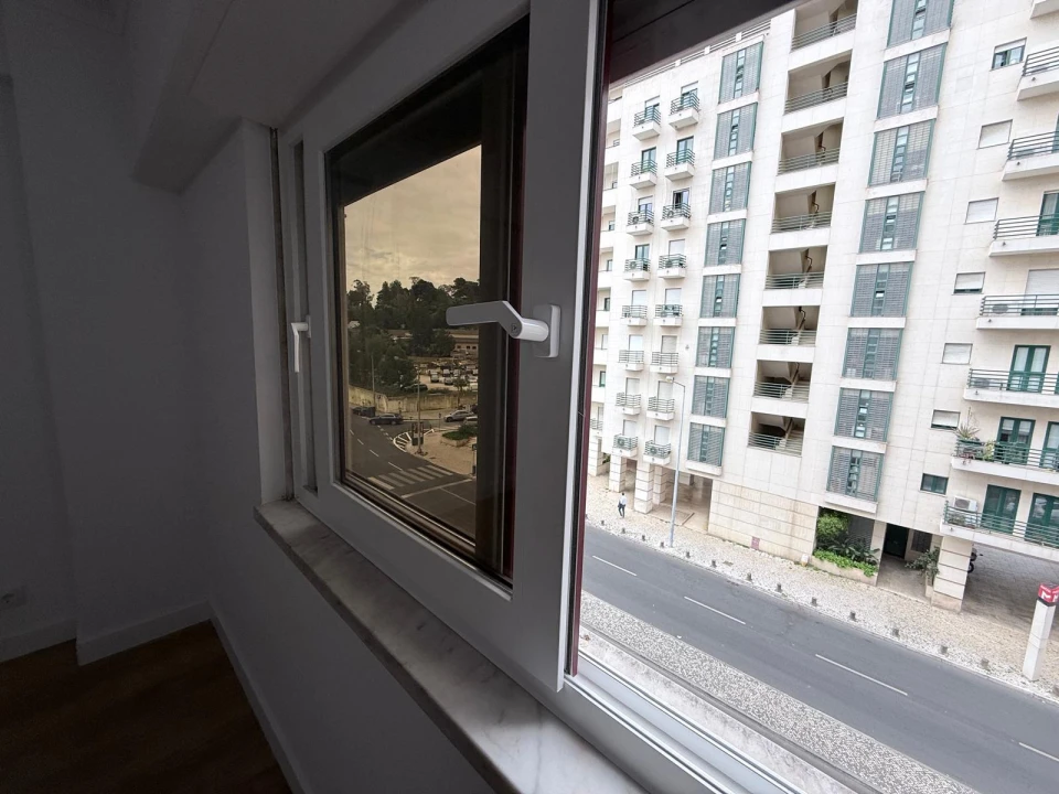 Apartamento T3 para Venda em Benfica Foto 19