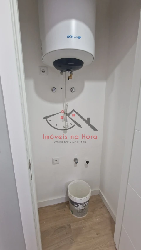 Apartamento T2 para Venda em Odivelas