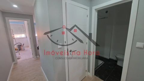 Apartamento T2 para Venda em Odivelas
