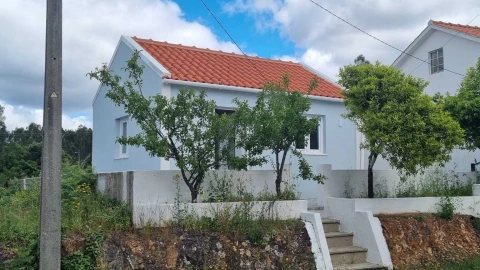 Moradia T1 para Venda em Sertã