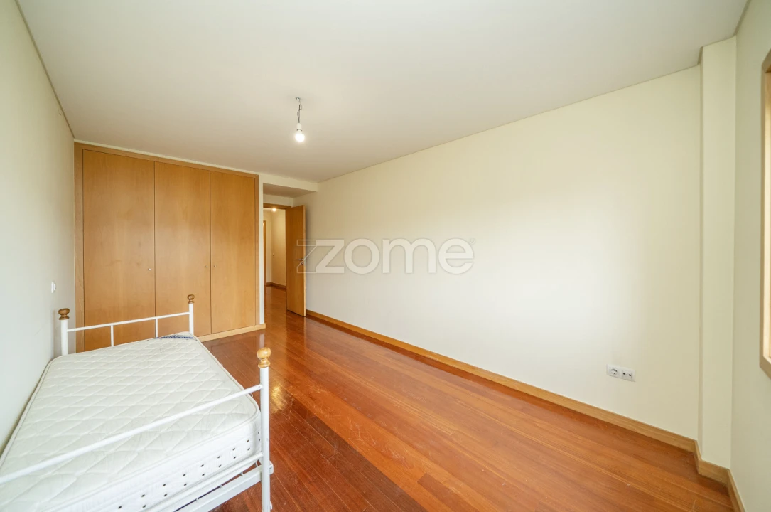 Apartamento T3 para Venda em São Vitor (Braga) Foto 27