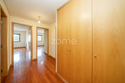 Apartamento T3 para Venda em São Vitor (Braga)