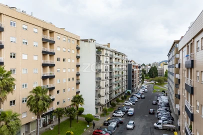 Apartamento T3 para Venda em São Vitor (Braga)