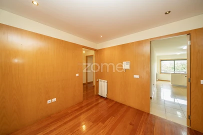 Apartamento T3 para Venda em São Vitor (Braga)