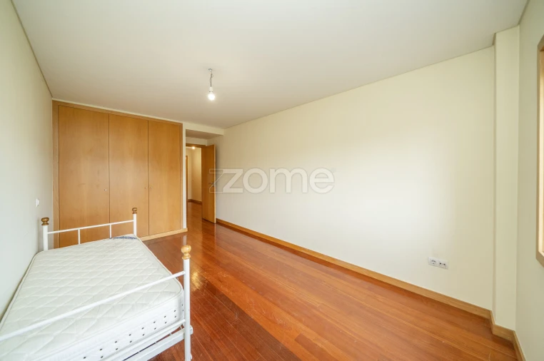 Apartamento T3 para Venda em São Vitor (Braga) Foto 27