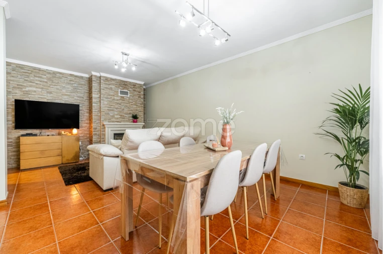 Apartamento T3 para Venda em Padim da Graça Foto 3