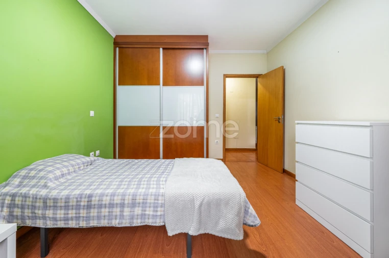 Apartamento T3 para Venda em Padim da Graça Foto 13