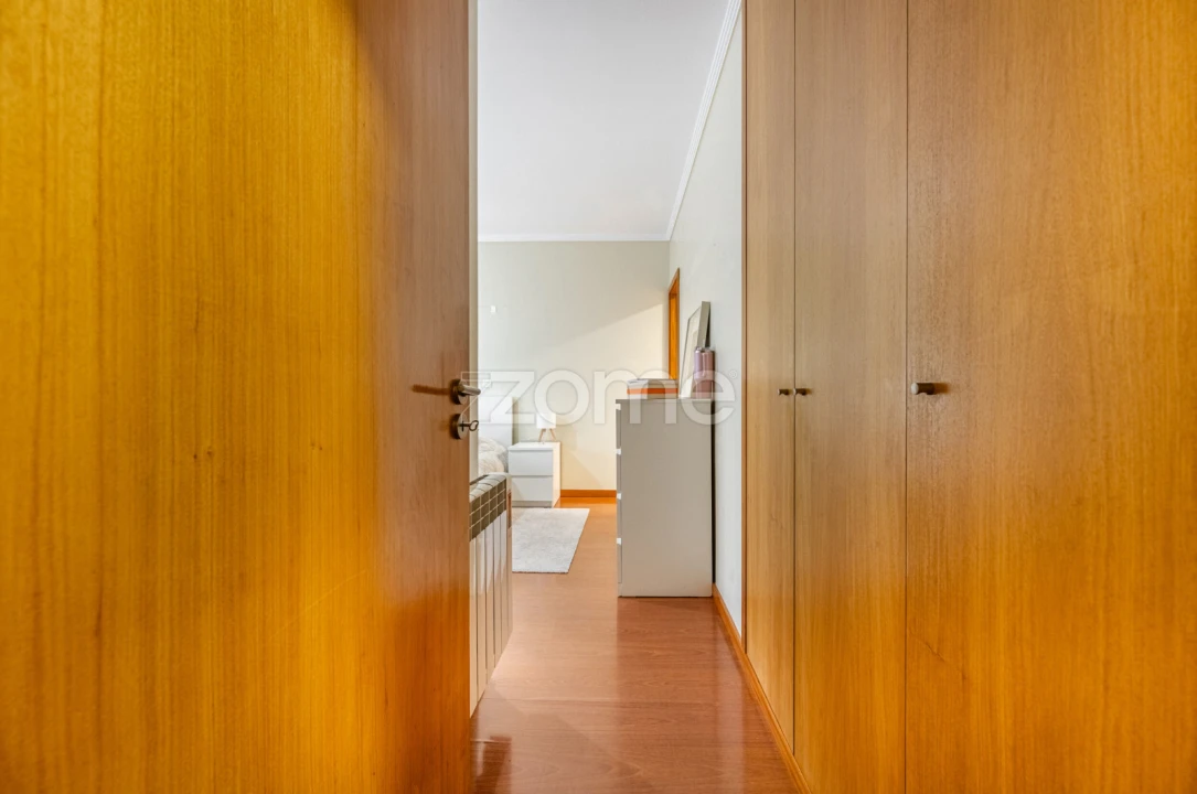Apartamento T3 para Venda em Padim da Graça Foto 16
