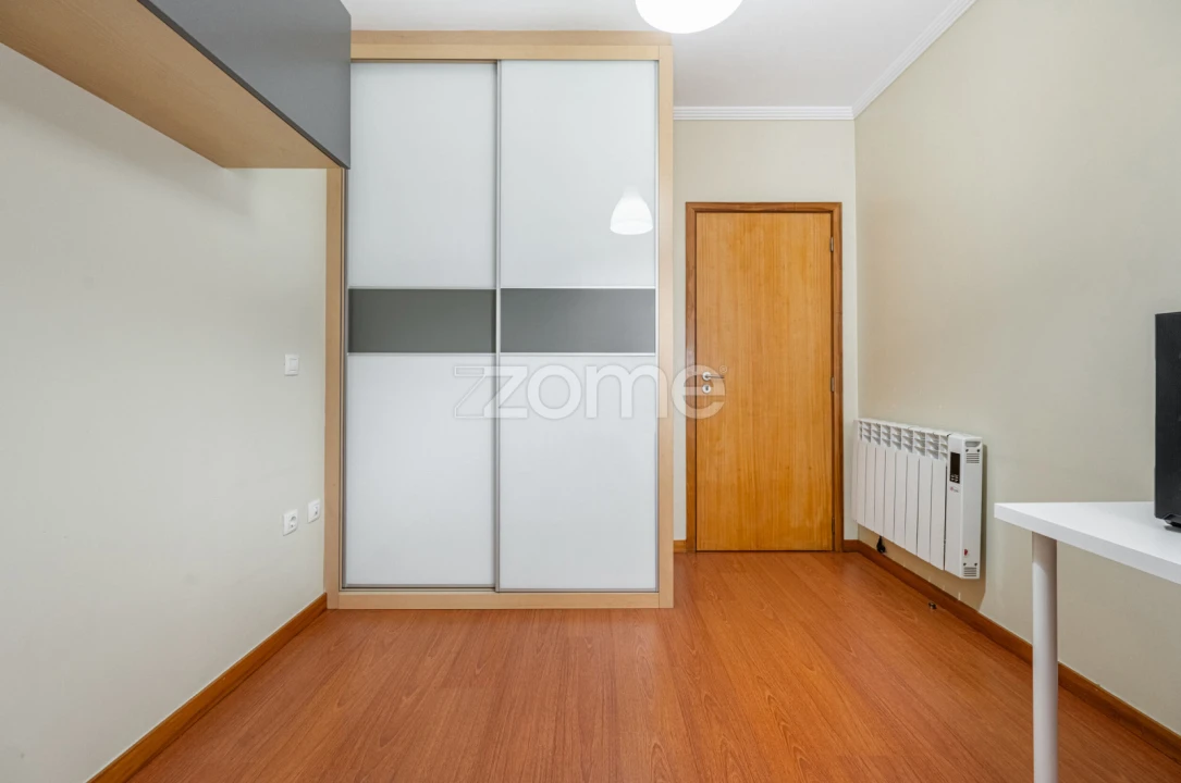 Apartamento T3 para Venda em Padim da Graça Foto 12