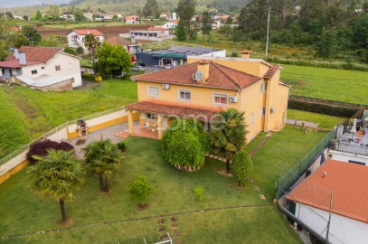 Moradia T4 para Venda em Areias