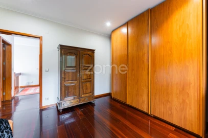 Moradia T4 para Venda em Areias