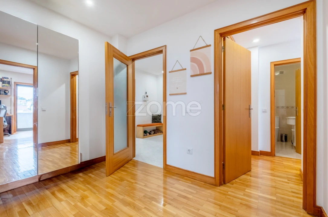 Apartamento T3 para Venda em Valongo Foto 27