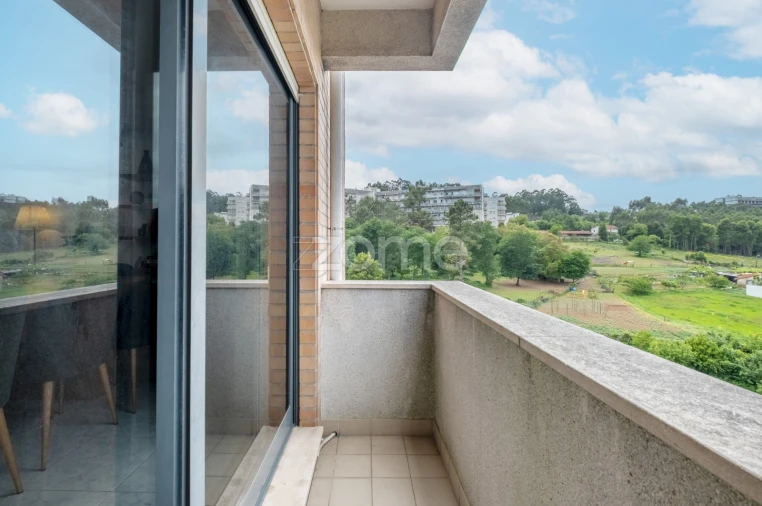Apartamento T3 para Venda em Valongo Foto 18
