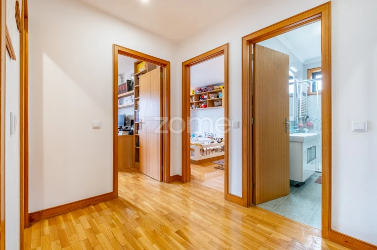 Apartamento T3 para Venda em Valongo Foto 19