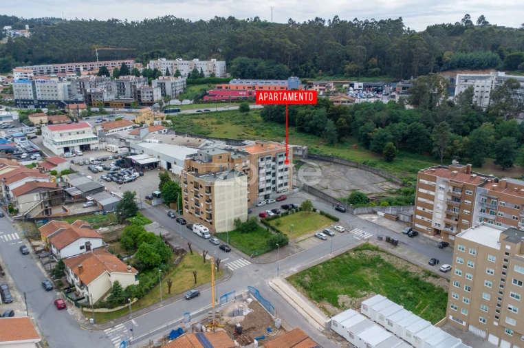 Apartamento T3 para Venda em Valongo Foto 41