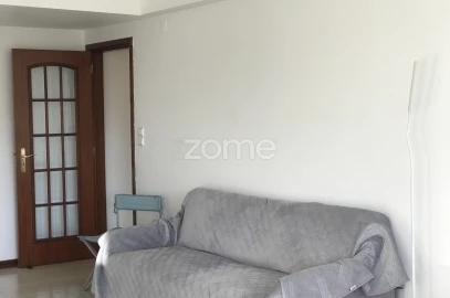 Apartamento T2 para Arrendamento em Algueirão-Mem Martins