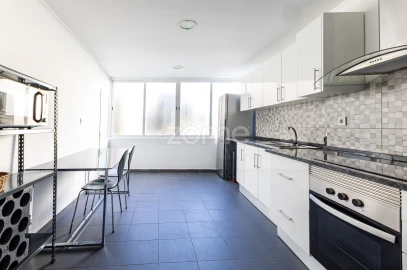 Apartamento T2 para Venda em Queluz e Belas