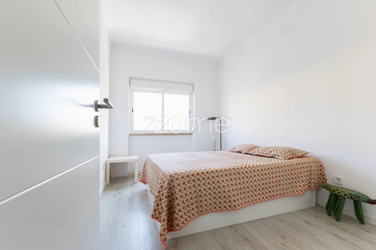 Apartamento T2 para Venda em Queluz e Belas Foto 7