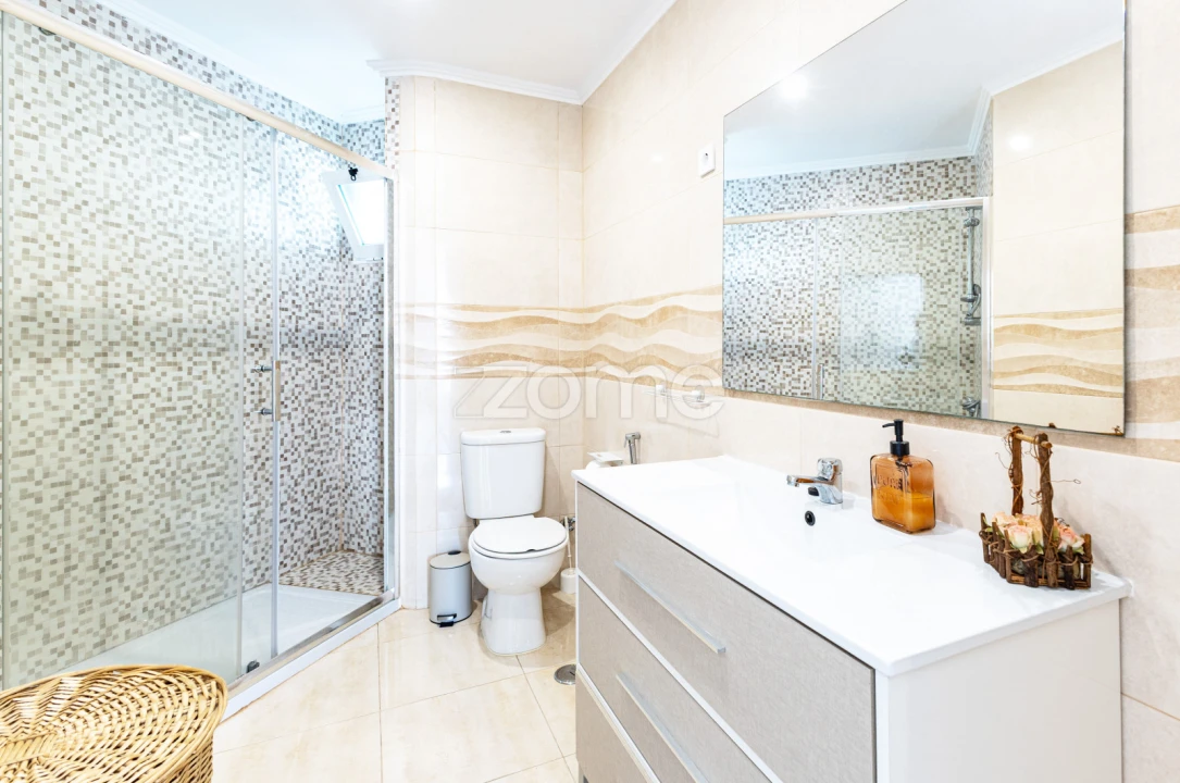 Apartamento T2 para Venda em Queluz e Belas Foto 19