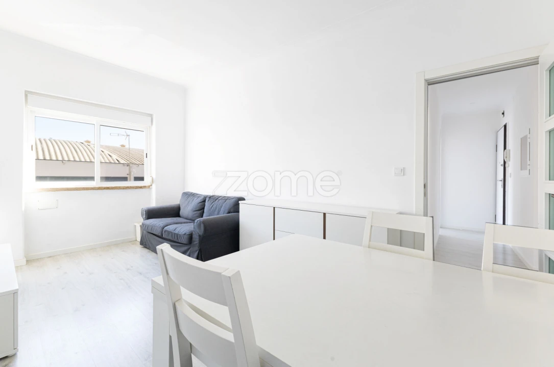 Apartamento T2 para Venda em Queluz e Belas Foto 10