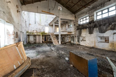 Terreno Comércio / Armazém para Venda em Santo Agostinho e São João Baptista e Santo Amador
