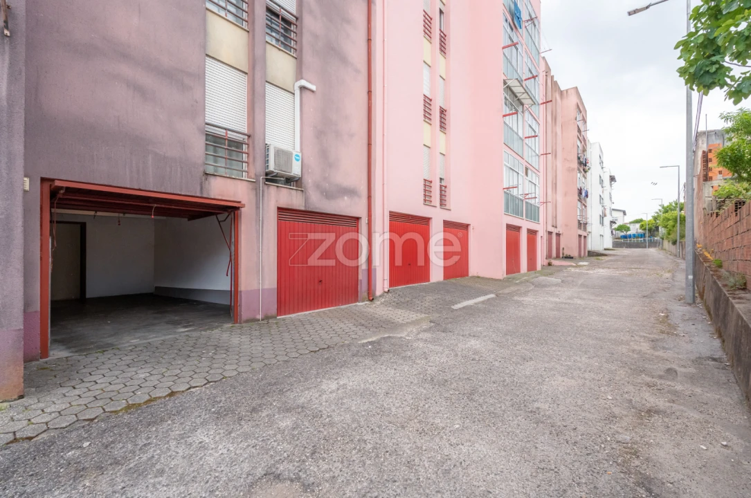 Apartamento T3 para Venda em São Silvestre Foto 28