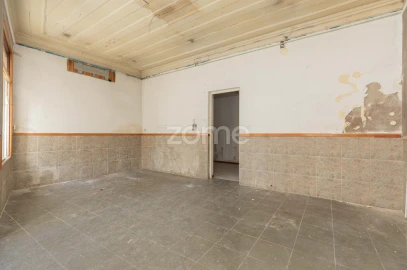 Moradia T9 para Venda em Arganil