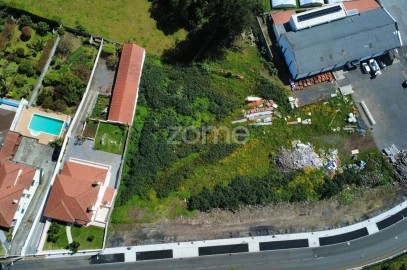 Terreno para Venda em Rosto do Cão (São Roque)
