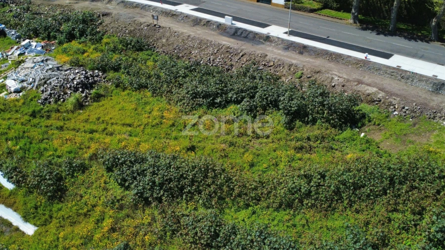 Terreno para Venda em Rosto do Cão (São Roque)