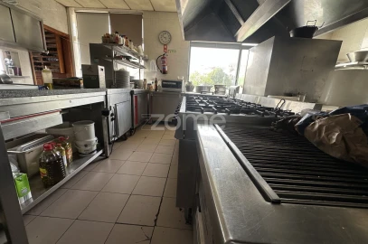 Negócio para Venda em Luso
