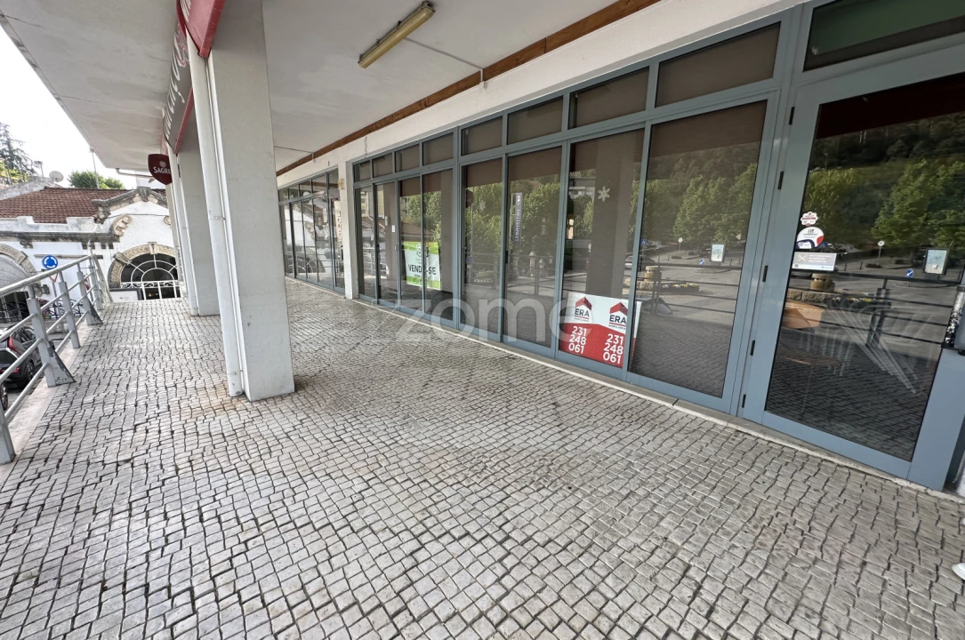 Negócio para Venda em Luso Foto 67