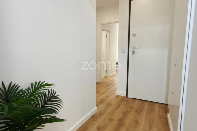 Apartamento T2 para Venda em Benfica