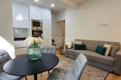 Apartamento T2 para Venda em Benfica