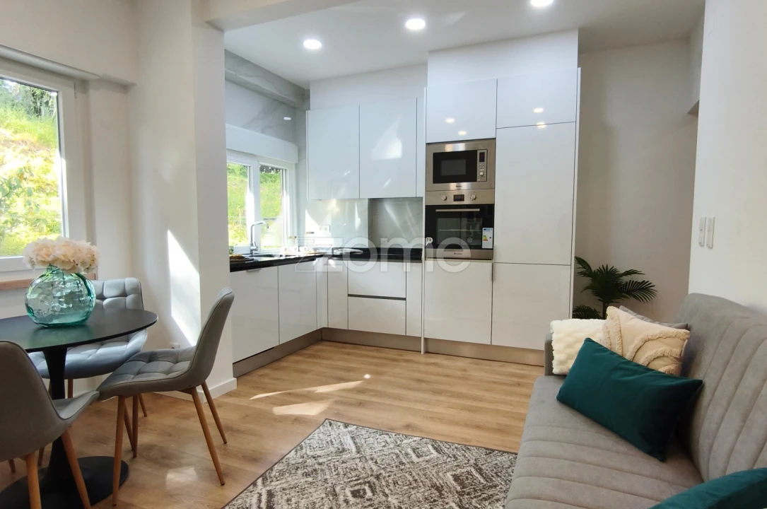 Apartamento T2 para Venda em Benfica Foto 16
