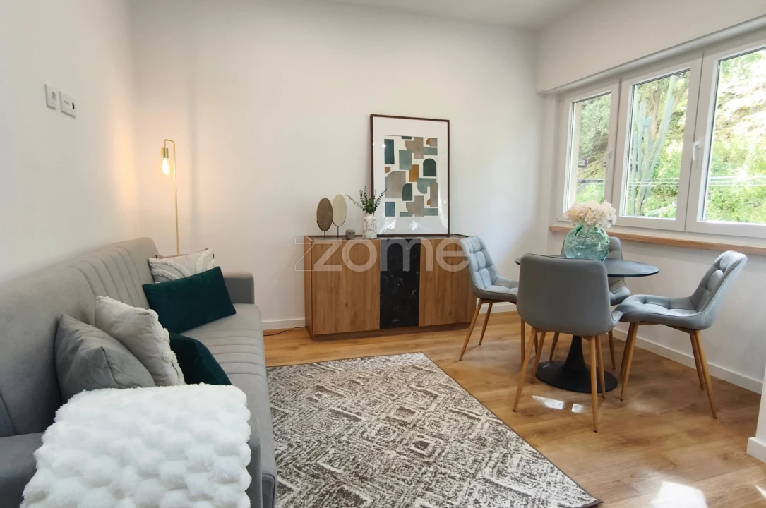 Apartamento T2 para Venda em Benfica Foto 20