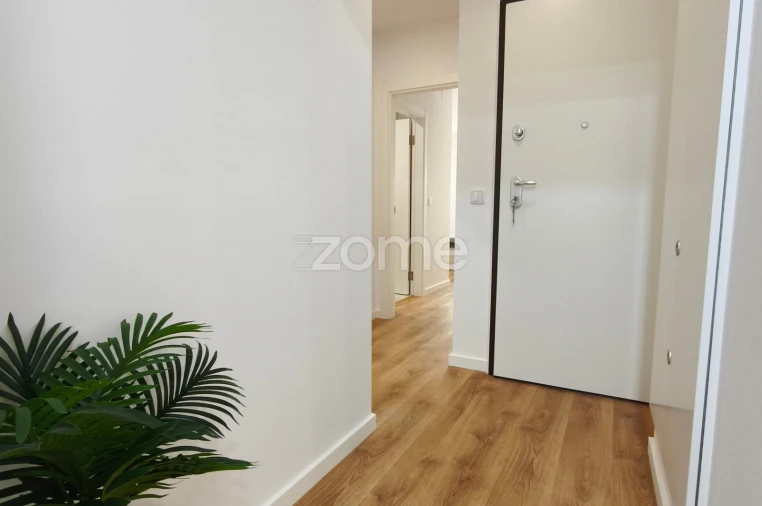 Apartamento T2 para Venda em Benfica Foto 24