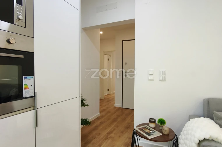 Apartamento T2 para Venda em Benfica Foto 23