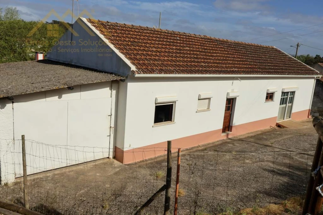 Moradia T2 para Venda em Ramalhal Foto 1
